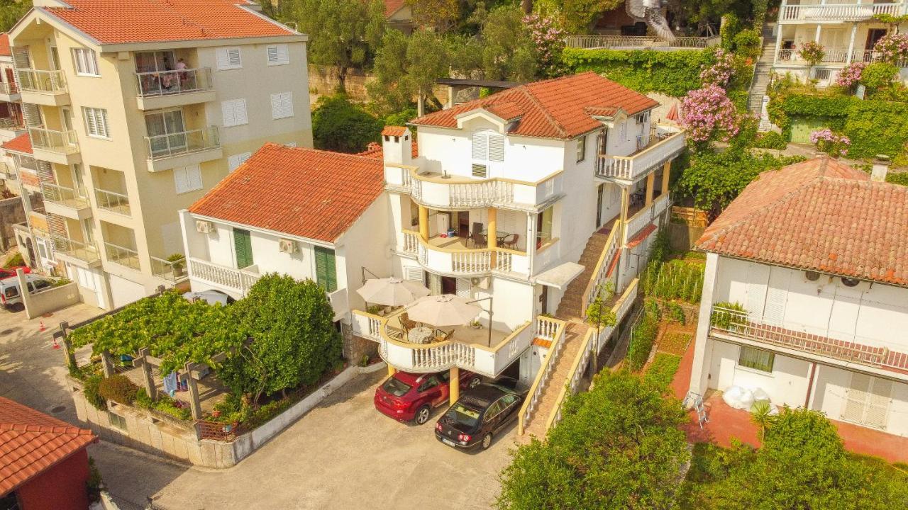 Villa Vojnic Budva Extérieur photo