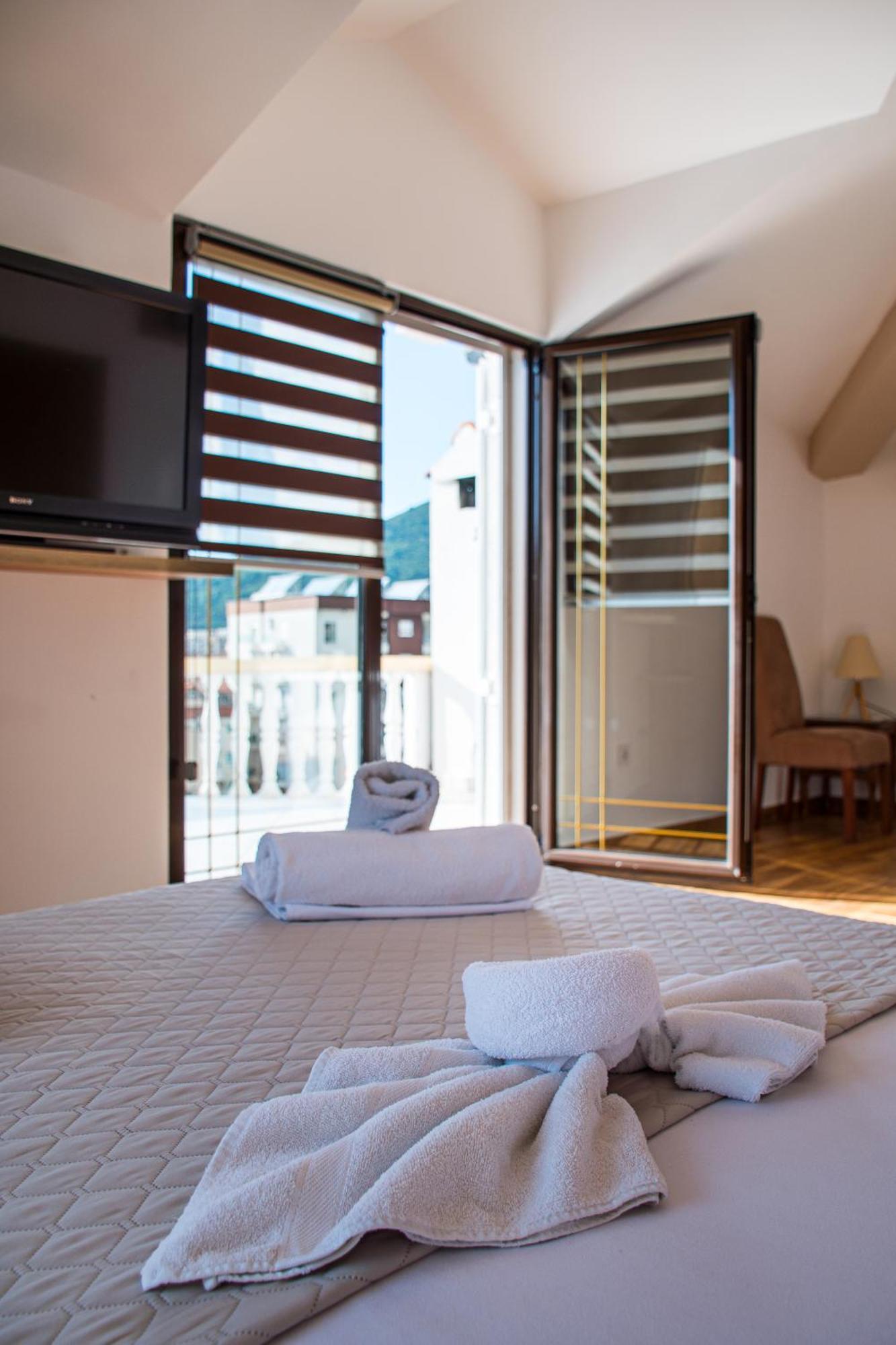 Villa Vojnic Budva Extérieur photo