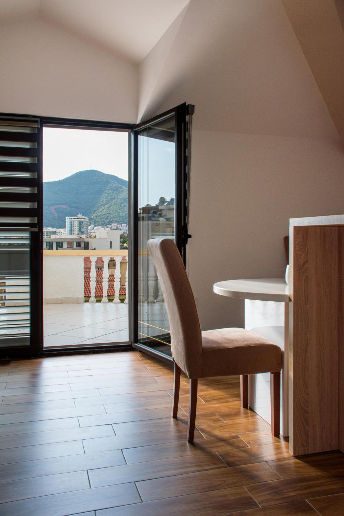 Villa Vojnic Budva Extérieur photo
