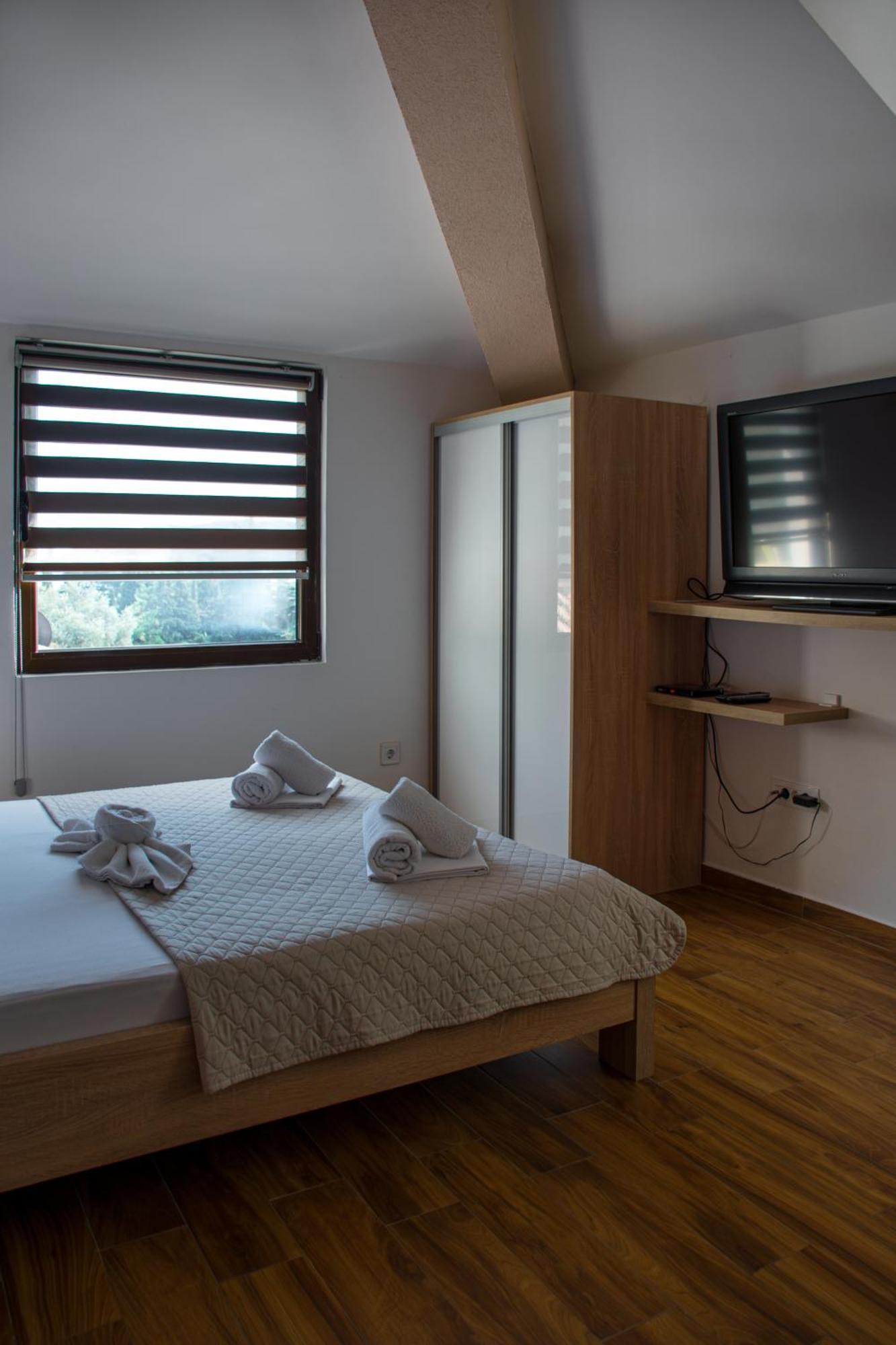 Villa Vojnic Budva Extérieur photo
