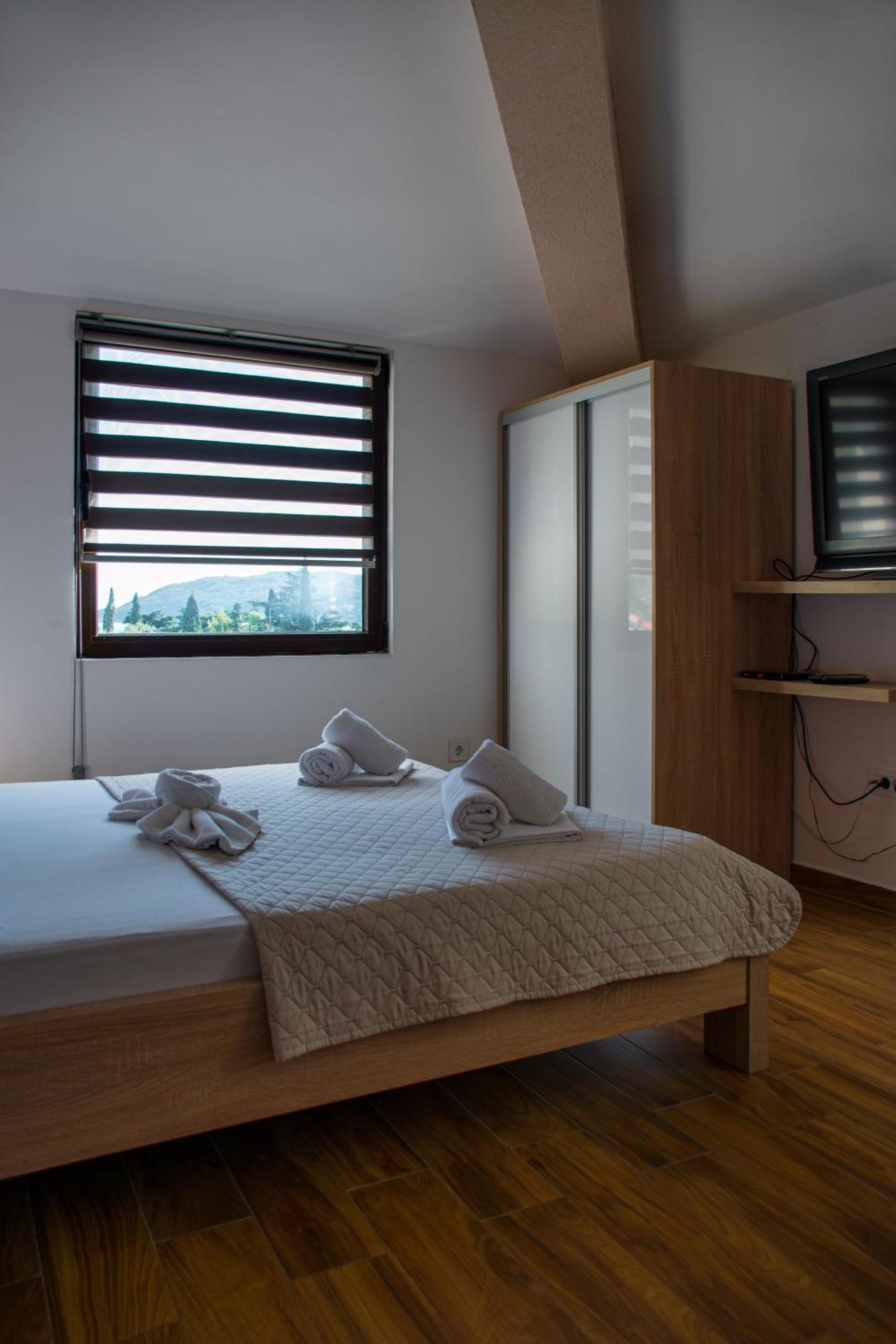 Villa Vojnic Budva Extérieur photo