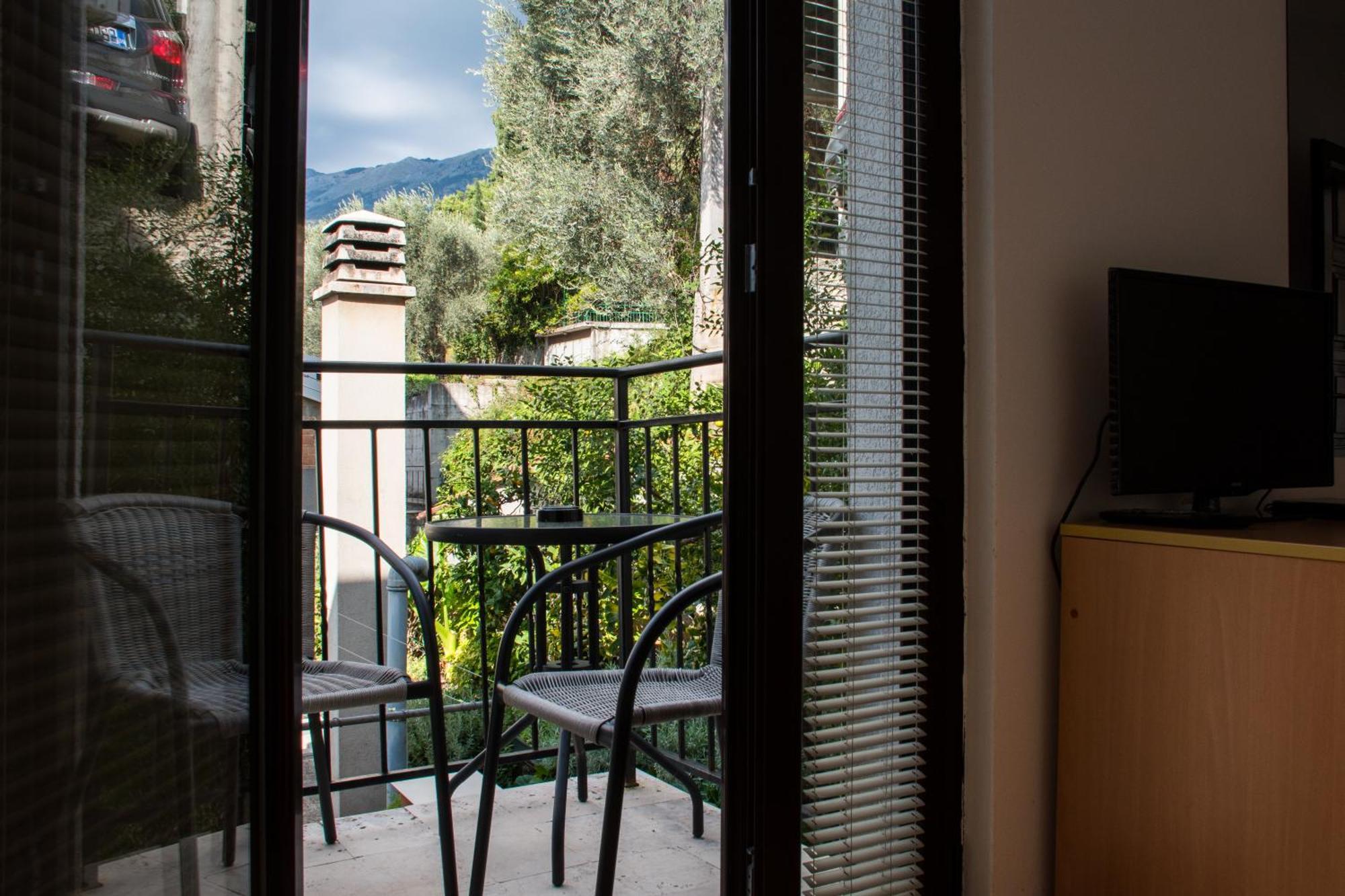 Villa Vojnic Budva Extérieur photo