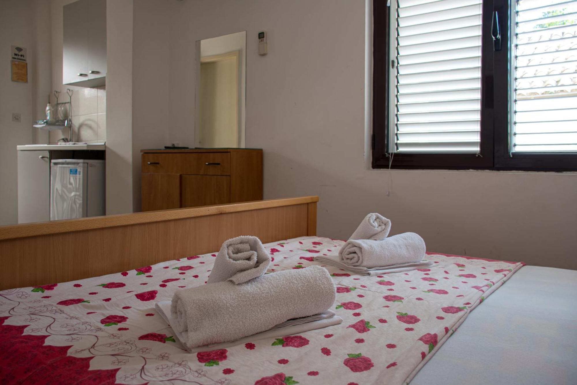 Villa Vojnic Budva Extérieur photo