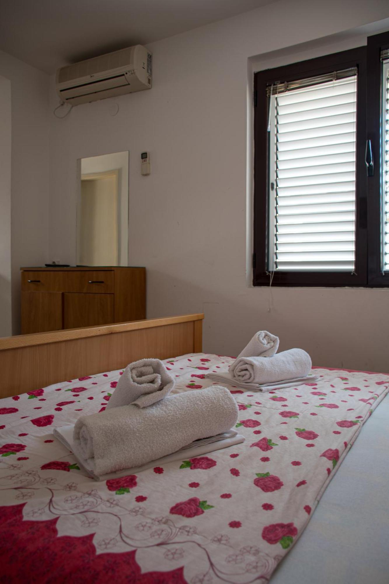 Villa Vojnic Budva Extérieur photo
