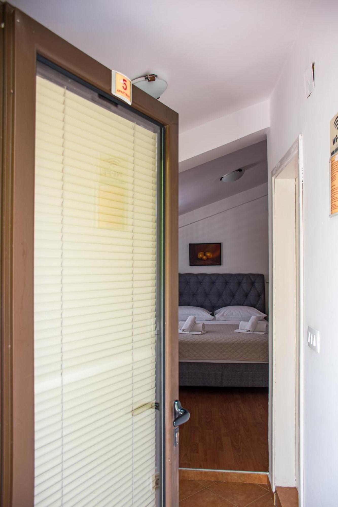 Villa Vojnic Budva Extérieur photo