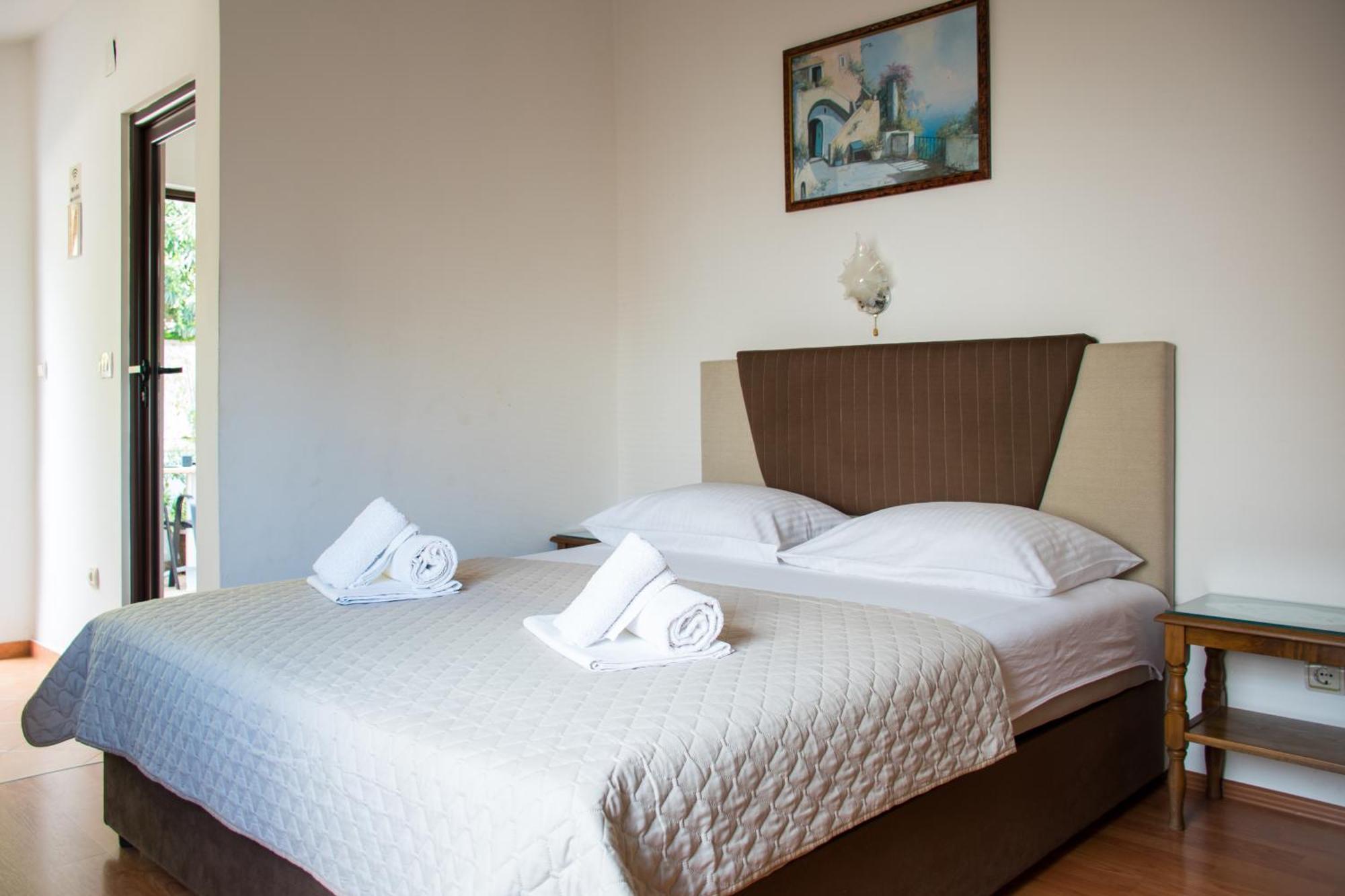 Villa Vojnic Budva Extérieur photo