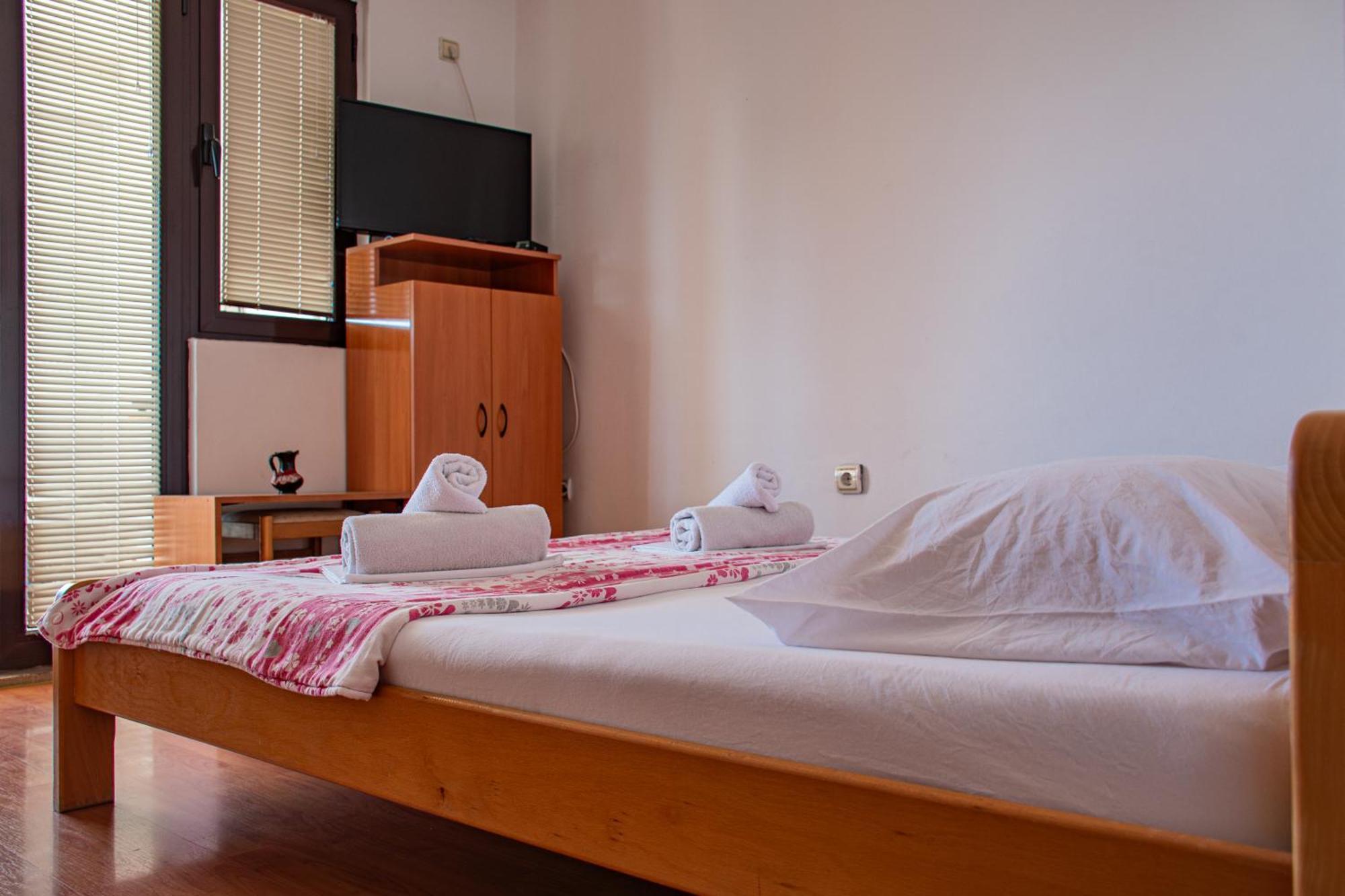 Villa Vojnic Budva Extérieur photo